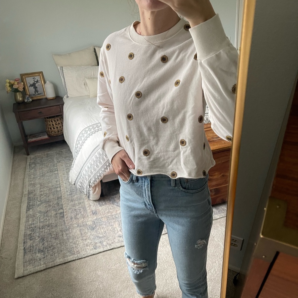 Daisy Print Cropped Sweatshirt